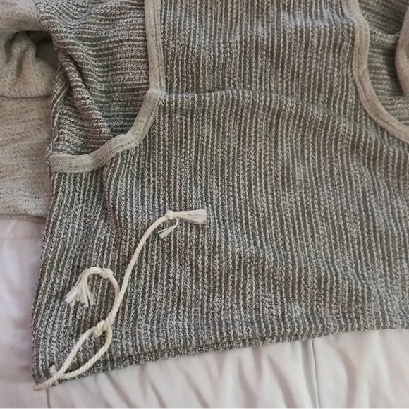 NWT Free People FP Beach Baja Babe Very Oversized Hooded Pullover in Ivory-Rare - Picture 6 of 9